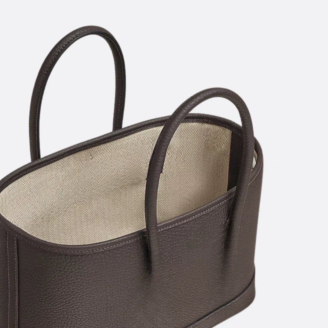 Strukturierte Handtasche