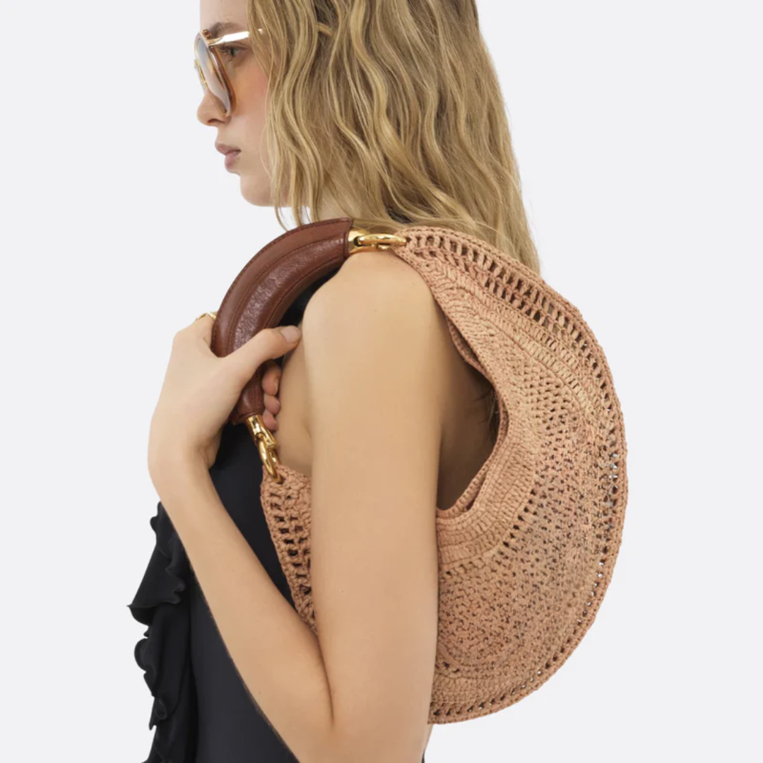 Raffia-Schultertasche